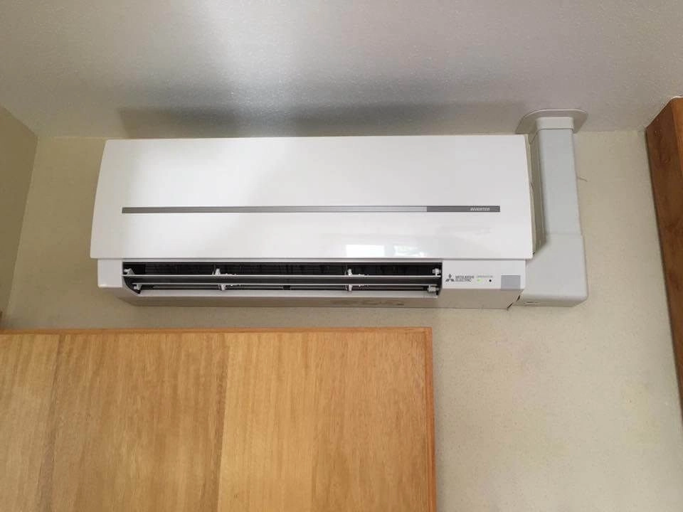 Pose d’une climatisation murale Mitsubishi Electric